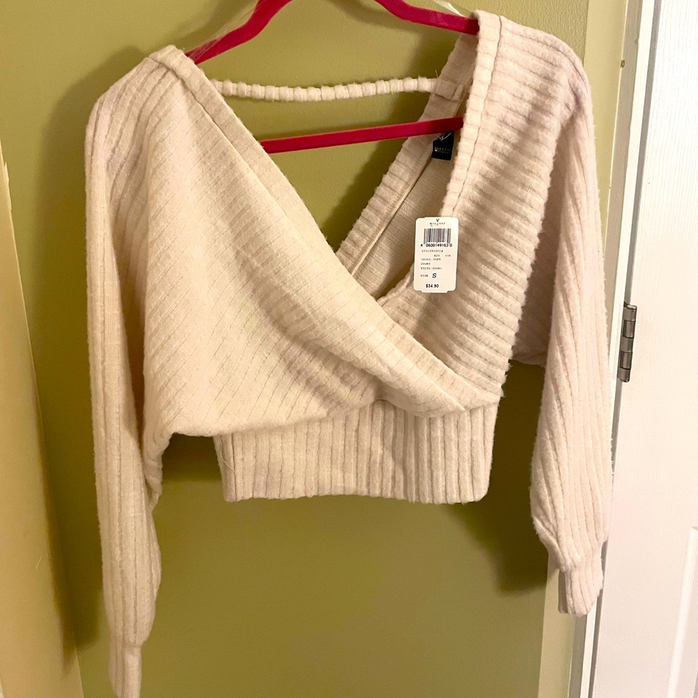 Windsor ivory crop top sweater.